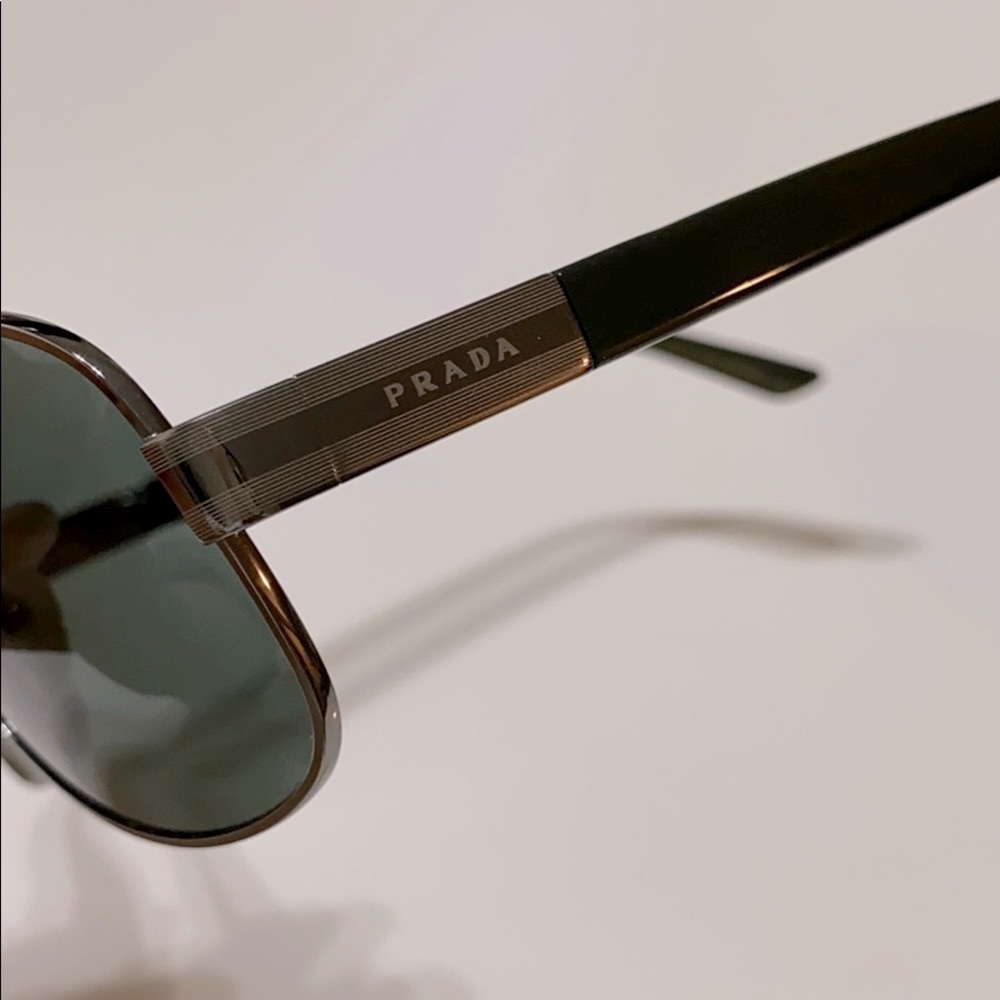 Authentic Prada sunglasses - Picture 3 of 7